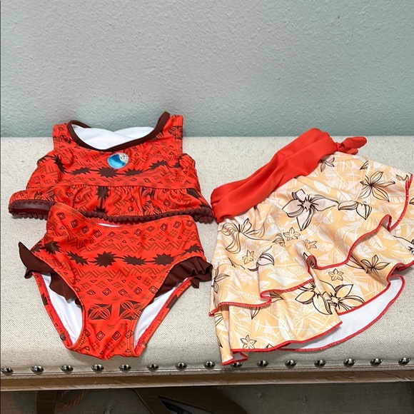 Disney, Moana Swimsuit - Picture 1 of 6